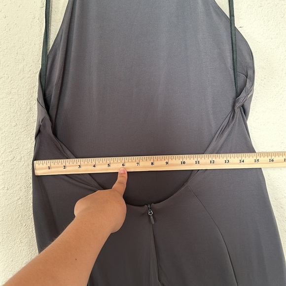 House Of CB Juliette Shadow Halter Gown gray Maxi gown NWOT size Large - Picture 10 of 13